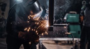 Kaynak İşlemleri Güvenliği: Türleri, Tehlikeleri ve <a href=