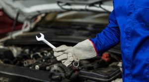 Otomotiv Servislerinde İş Güvenliği: 10 Temel Güvenlik Kuralı