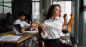 Ofis Ergonomisi Rehberi: Yaygın Şikayetler ve Ergonomik Çözümler