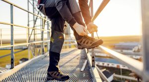 İş Ayakkabısı Seçimi: 13 Temel Kriter ve Güvenlik Standartları